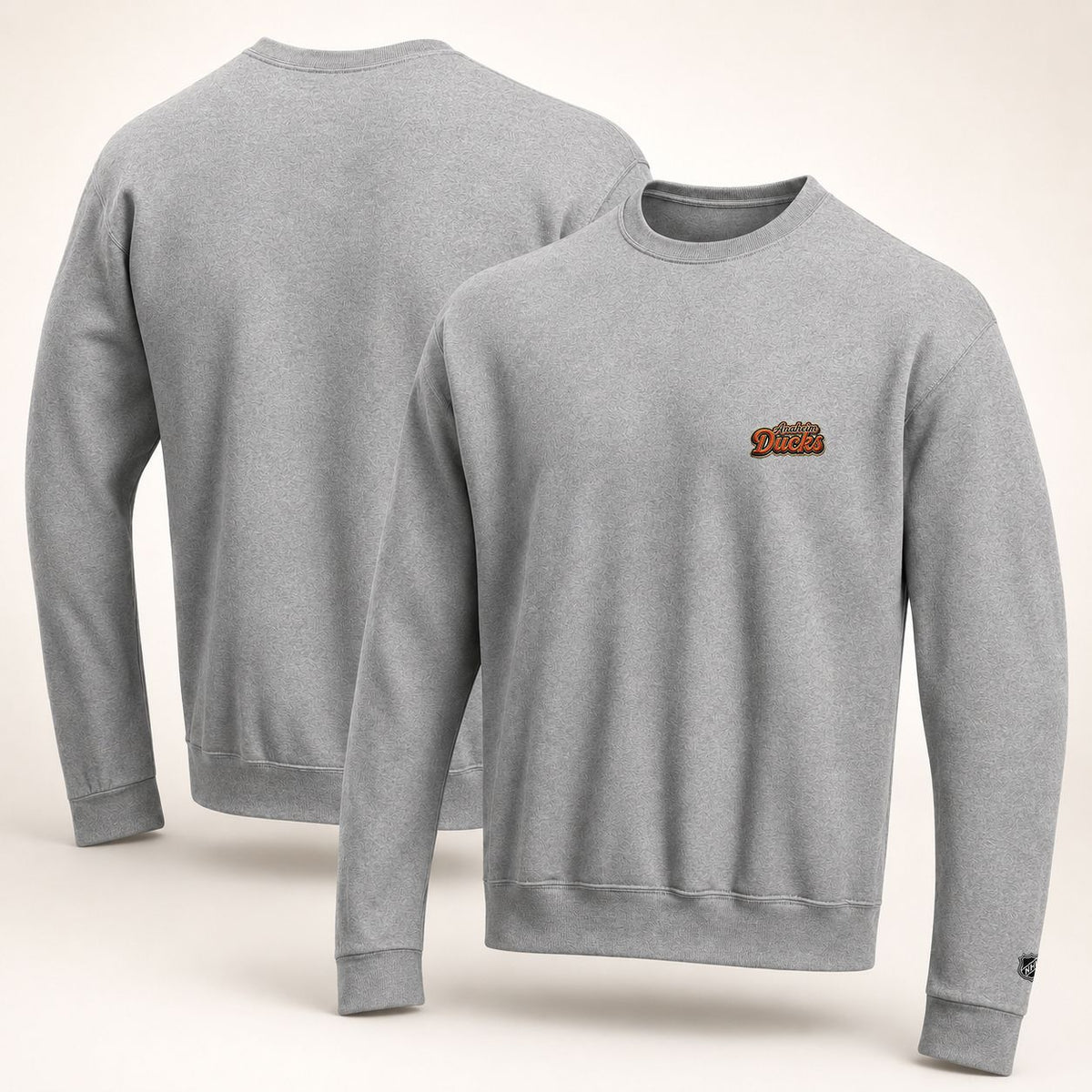 002 Anaheim Ducks Crewneck Sweatshirt - Unisex Adult Pullover